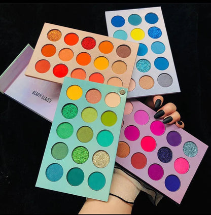   BEAUTY GLAZED COLOR BOARD 60 EYE SHADOW PALETTE